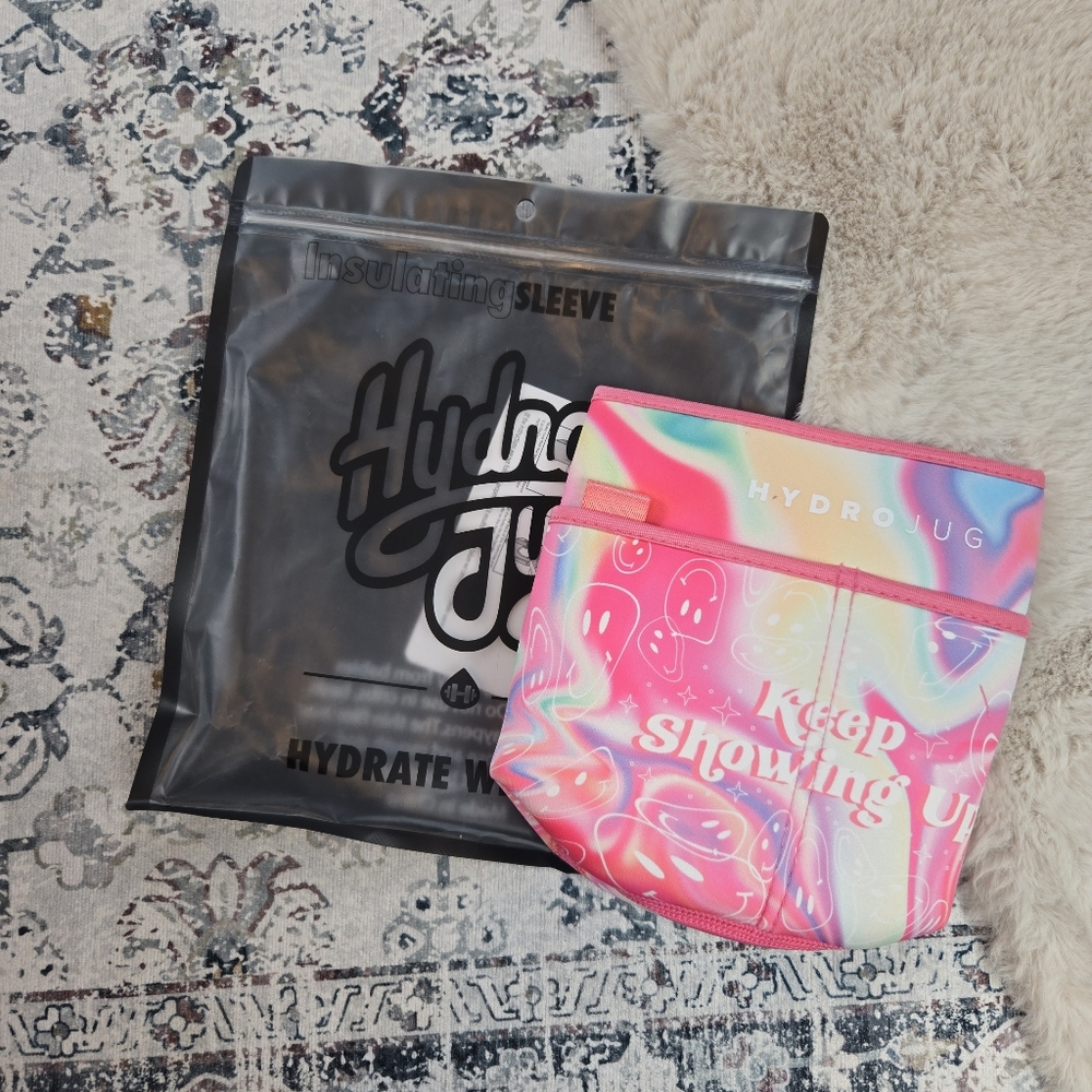 Hydrojug Sleeve Hydrojug x Desb Pink Drip Keep Showing Up